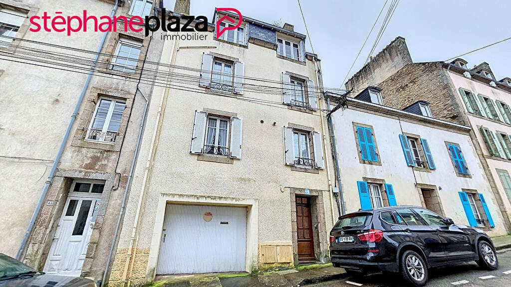 Achat maison à vendre 4 chambres 180 m² - Douarnenez