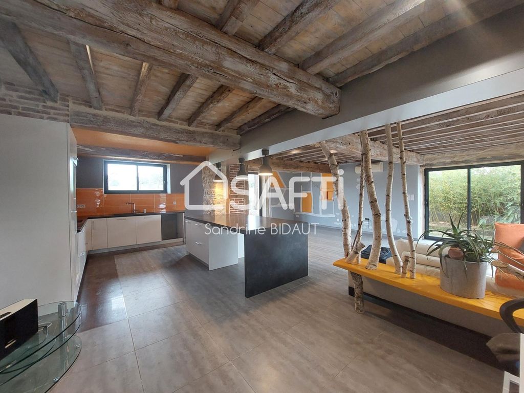 Achat maison à vendre 1 chambre 184 m² - Pont-de-Vaux
