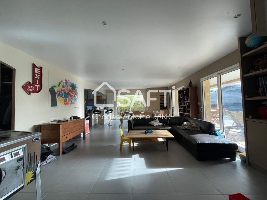Achat maison à vendre 5 chambres 150 m² - Lacanau
