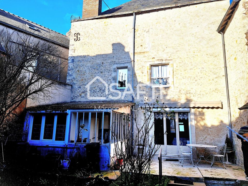 Achat maison à vendre 5 chambres 141 m² - Noyen-sur-Sarthe