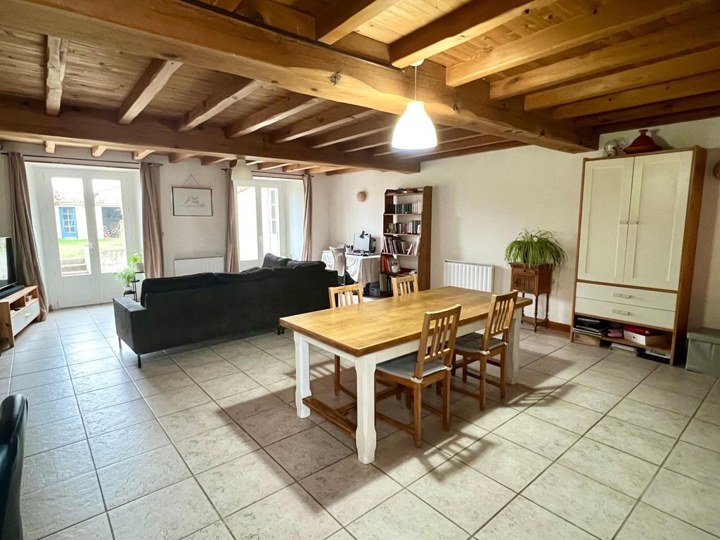 Achat maison 4 chambre(s) - Saint-Jean-d'Angély