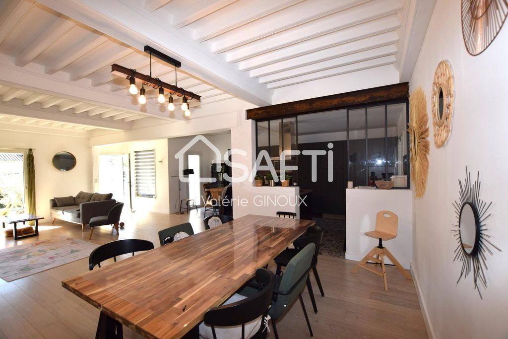 Achat maison à vendre 4 chambres 160 m² - Saint-Rémy-de-Provence