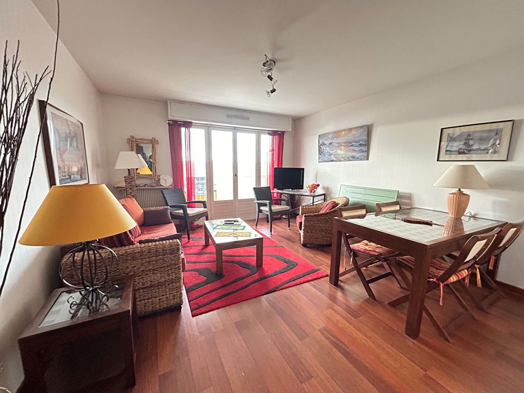 Achat appartement à vendre 3 pièces 68 m² - Saint-Malo