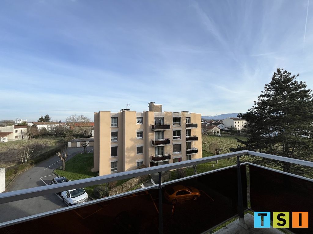 Achat appartement à vendre 2 pièces 53 m² - Saint-Gaudens