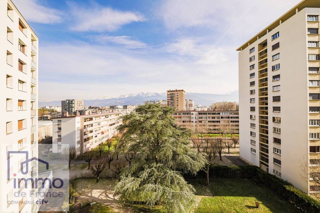 Achat appartement à vendre 5 pièces 81 m² - Grenoble