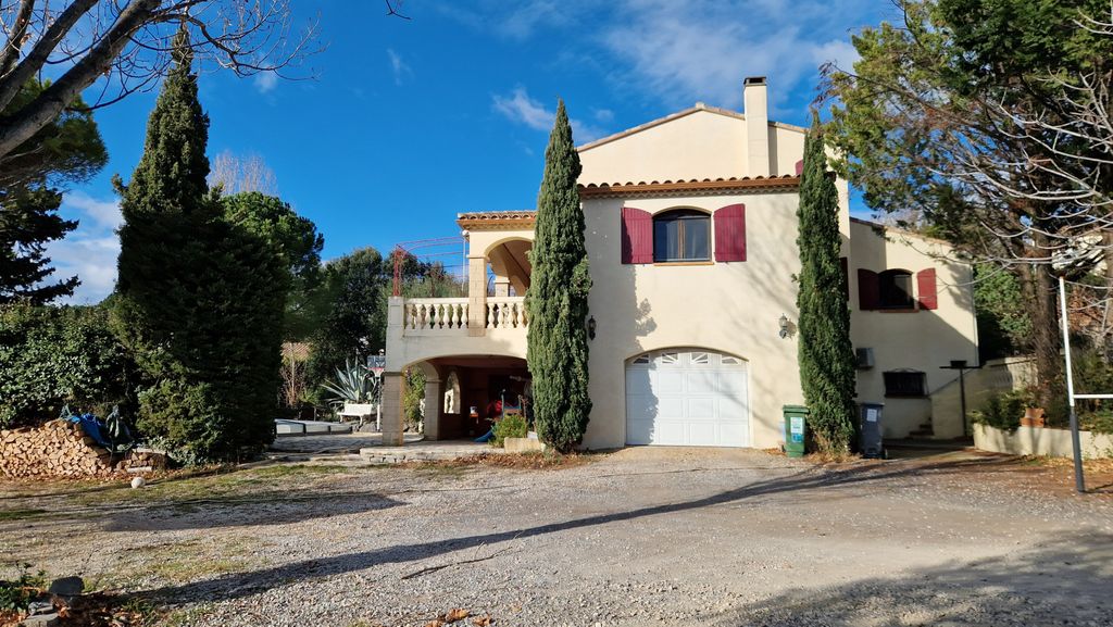 Achat maison à vendre 5 chambres 200 m² - Le Pouget