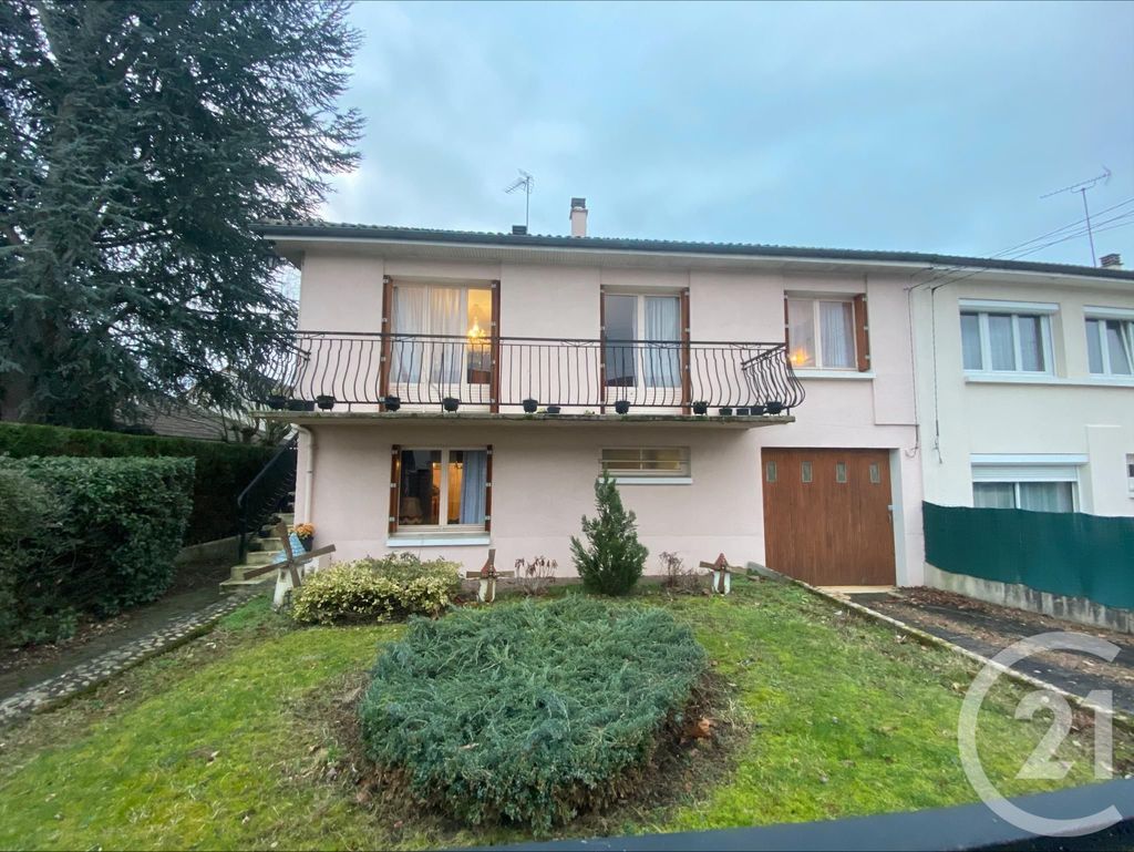 Achat maison à vendre 3 chambres 95 m² - Châteauroux