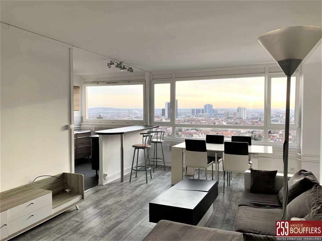 Achat appartement à vendre 4 pièces 68 m² - Nancy