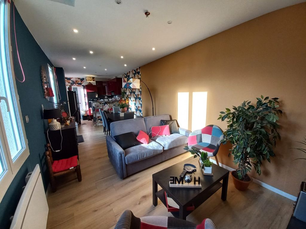 Achat maison à vendre 1 chambre 61 m² - Saint-Étienne