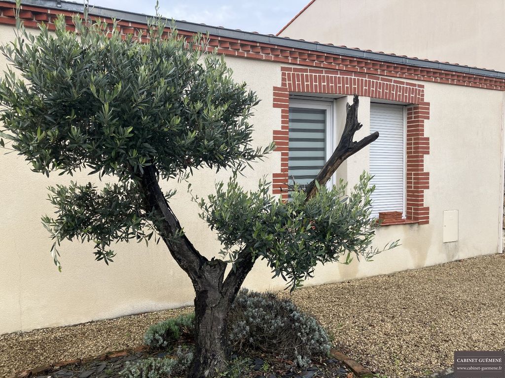 Achat maison à vendre 5 chambres 171 m² - Les Sorinières