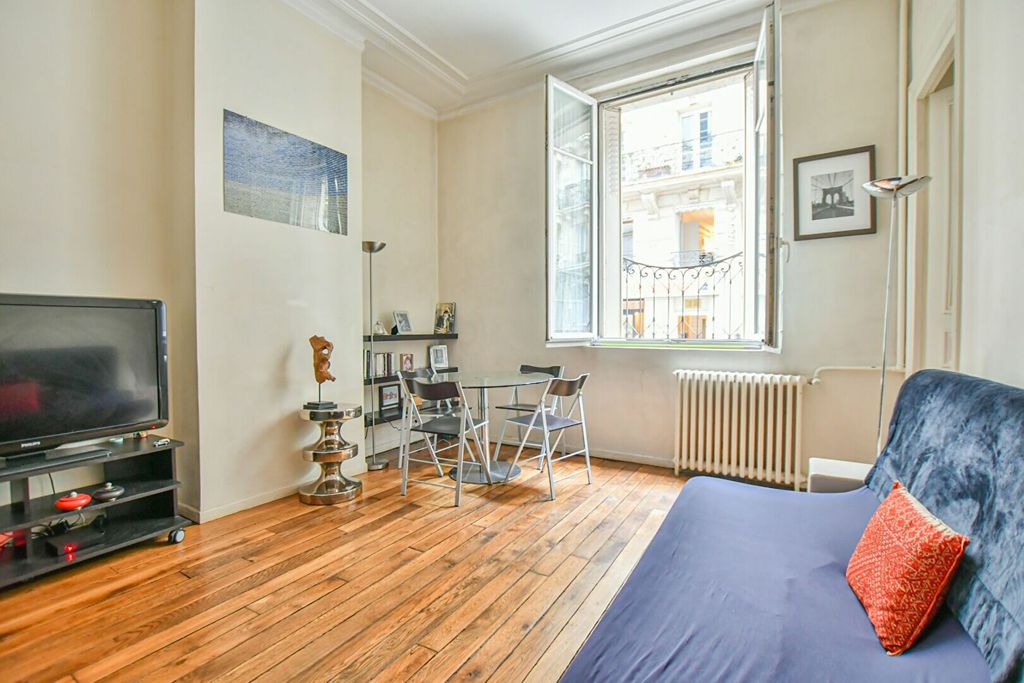 Achat appartement à vendre 2 pièces 50 m² - Paris 10ème arrondissement