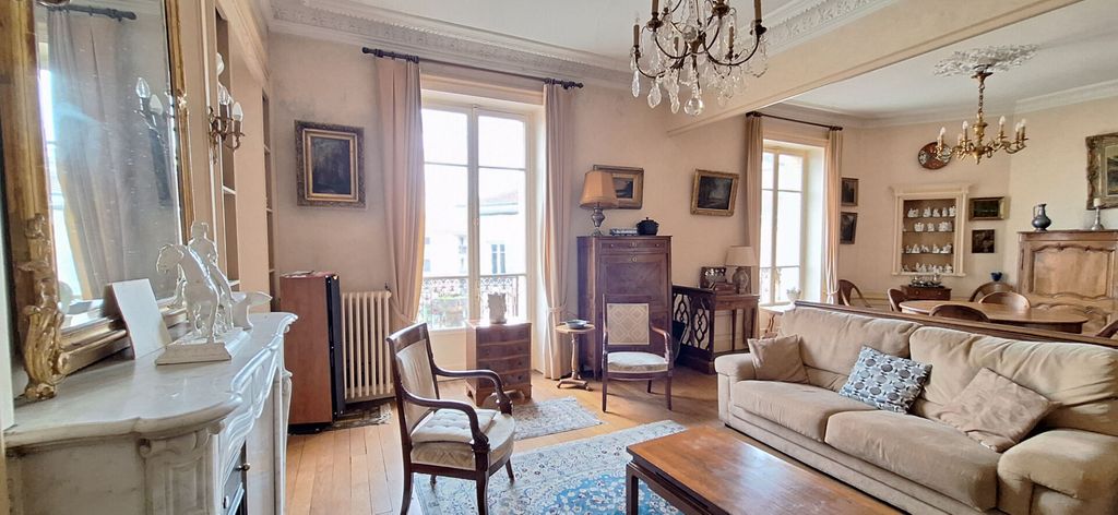 Achat appartement à vendre 5 pièces 158 m² - Bourg-en-Bresse