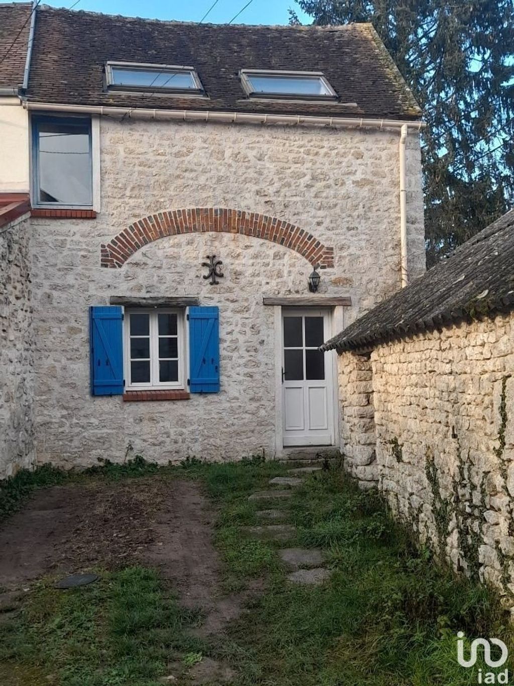 Achat maison à vendre 2 chambres 68 m² - Souppes-sur-Loing