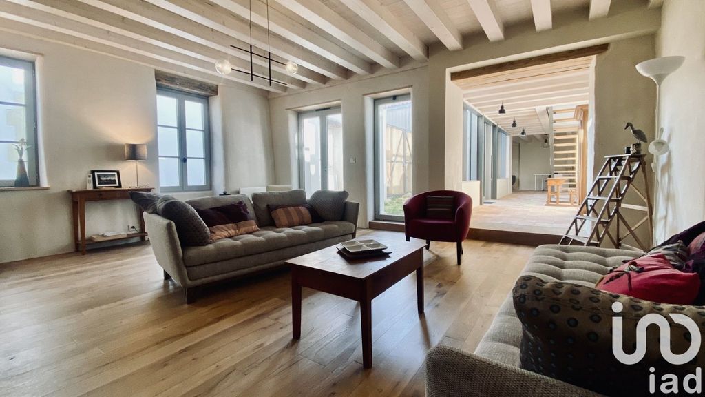 Achat maison à vendre 6 chambres 240 m² - Sainte-Marie-de-Ré