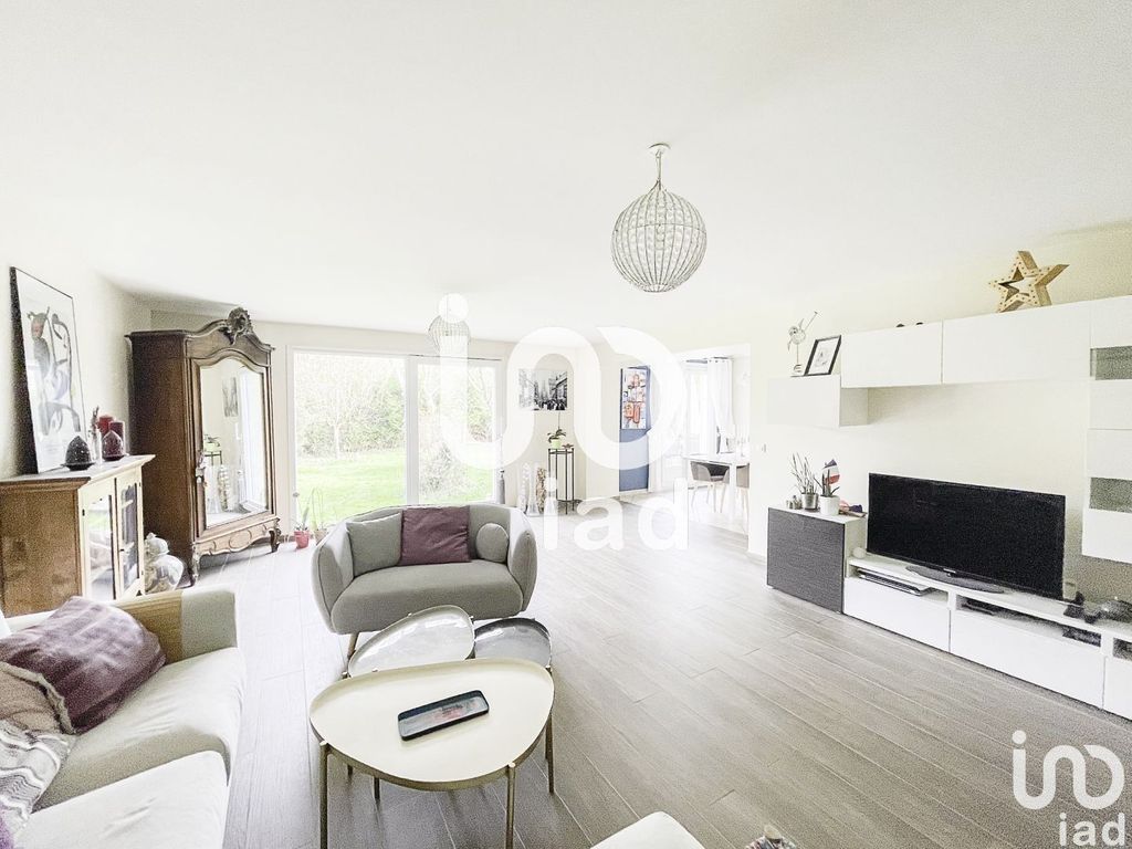 Achat maison à vendre 5 chambres 220 m² - Collégien