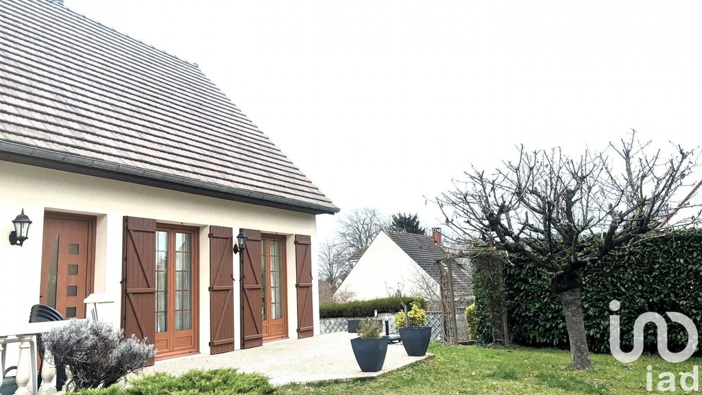 Achat maison à vendre 5 chambres 160 m² - Gouvieux