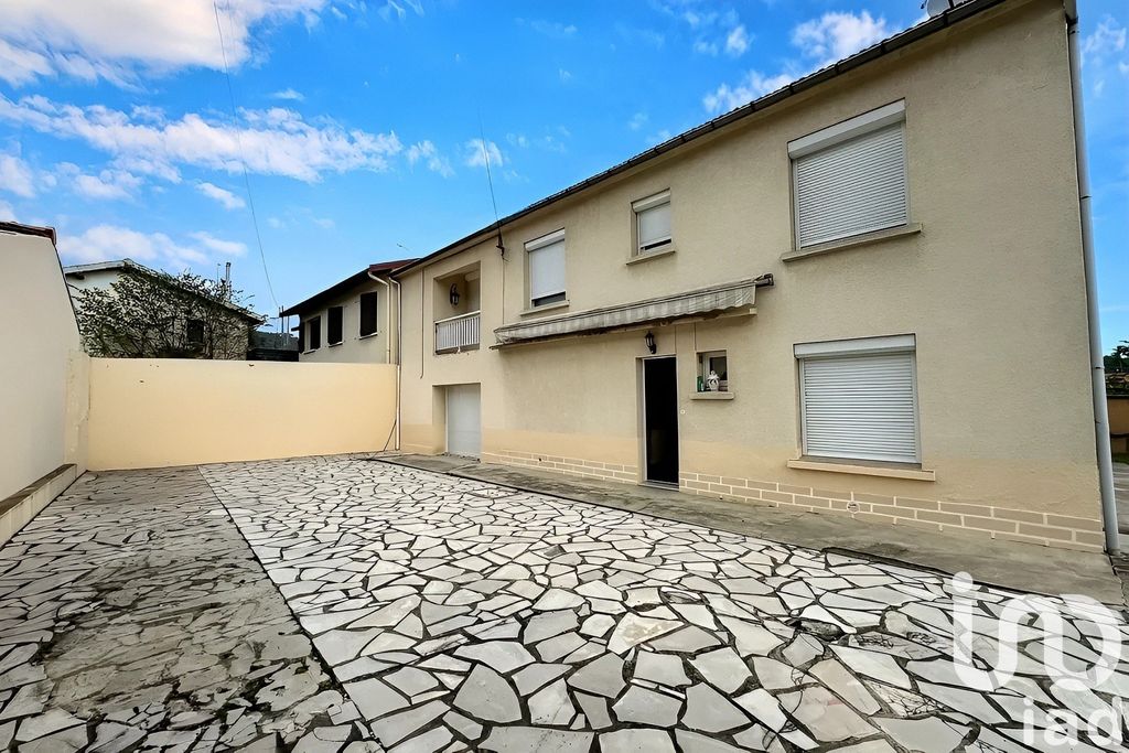 Achat maison à vendre 4 chambres 175 m² - Lavelanet