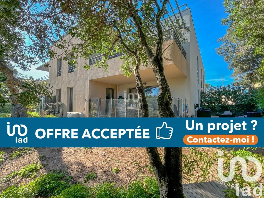 Achat appartement à vendre 2 pièces 55 m² - Saint-Raphaël