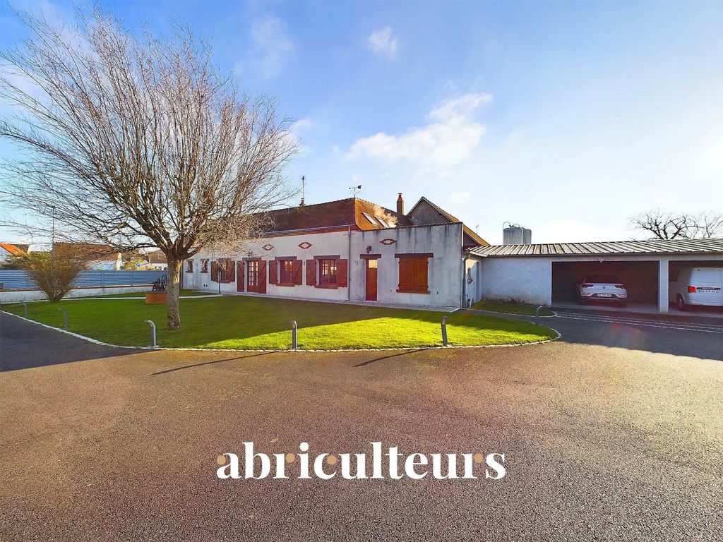 Achat maison à vendre 4 chambres 217 m² - Sully-sur-Loire