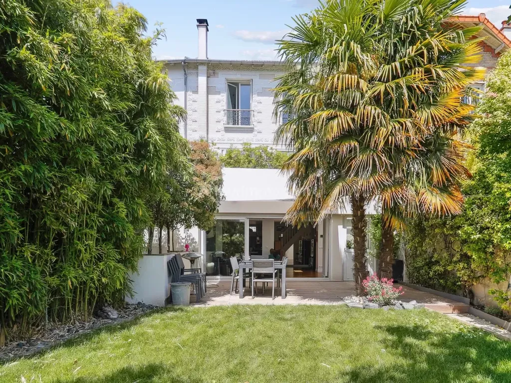 Achat maison à vendre 4 chambres 170 m² - Nogent-sur-Marne