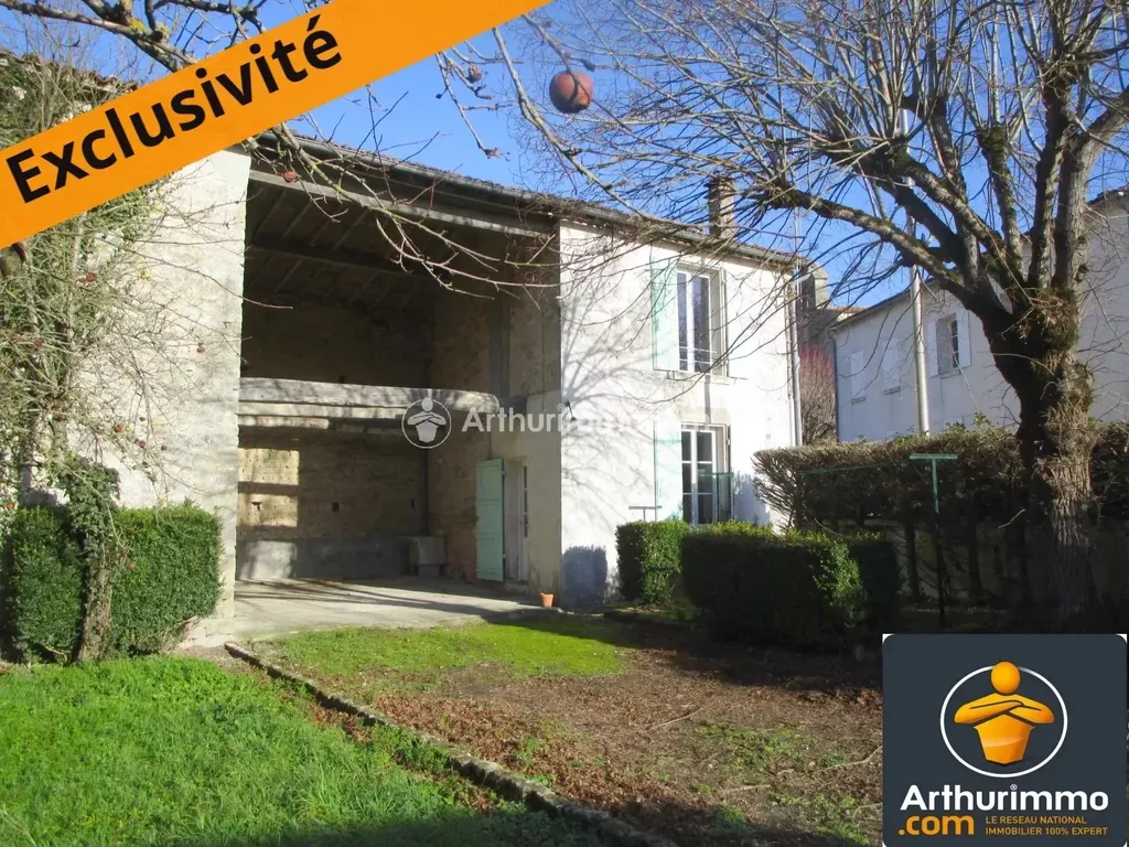 Achat maison à vendre 1 chambre 48 m² - Nuaillé-sur-Boutonne