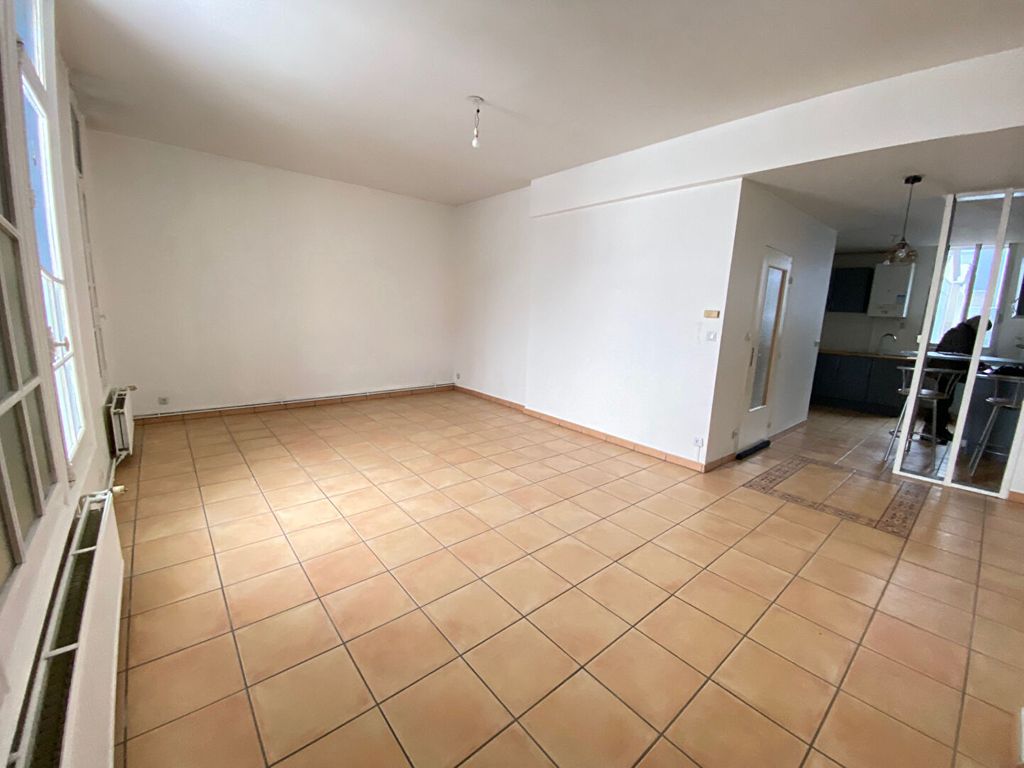 Achat appartement à vendre 2 pièces 58 m² - Saint-Quentin