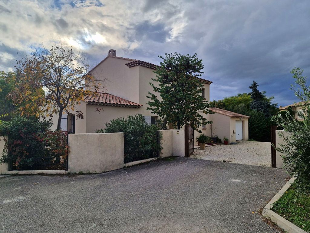 Achat maison à vendre 4 chambres 133 m² - Aix-en-Provence