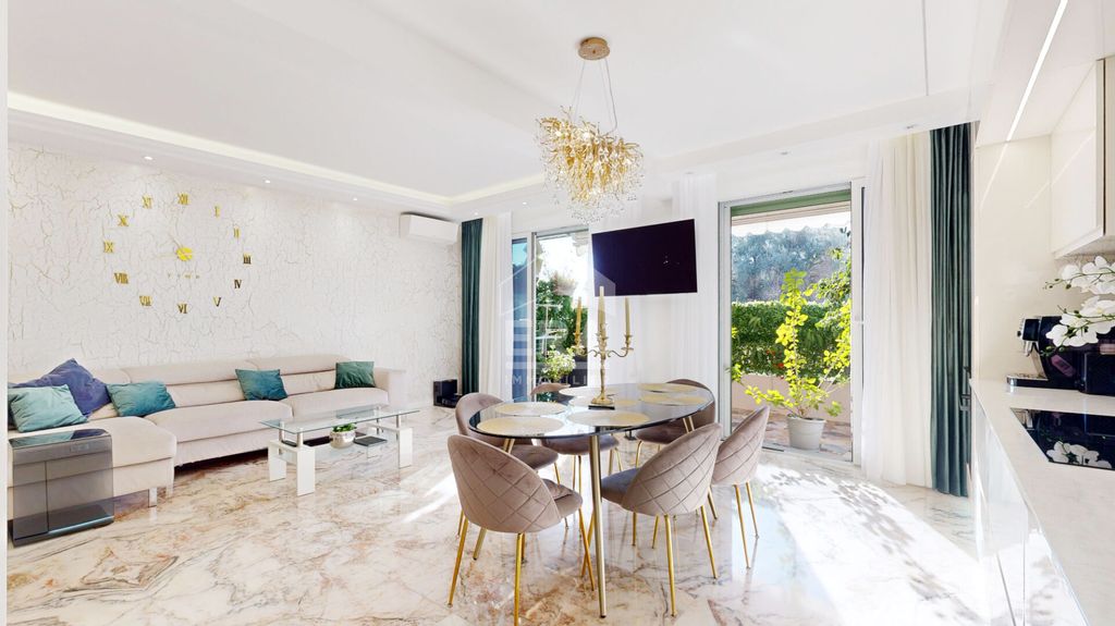 Achat appartement à vendre 4 pièces 106 m² - Nice