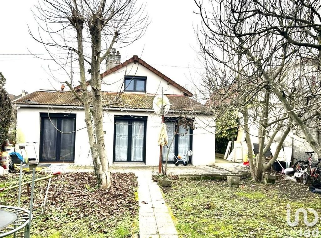 Achat maison à vendre 5 chambres 131 m² - Villepinte