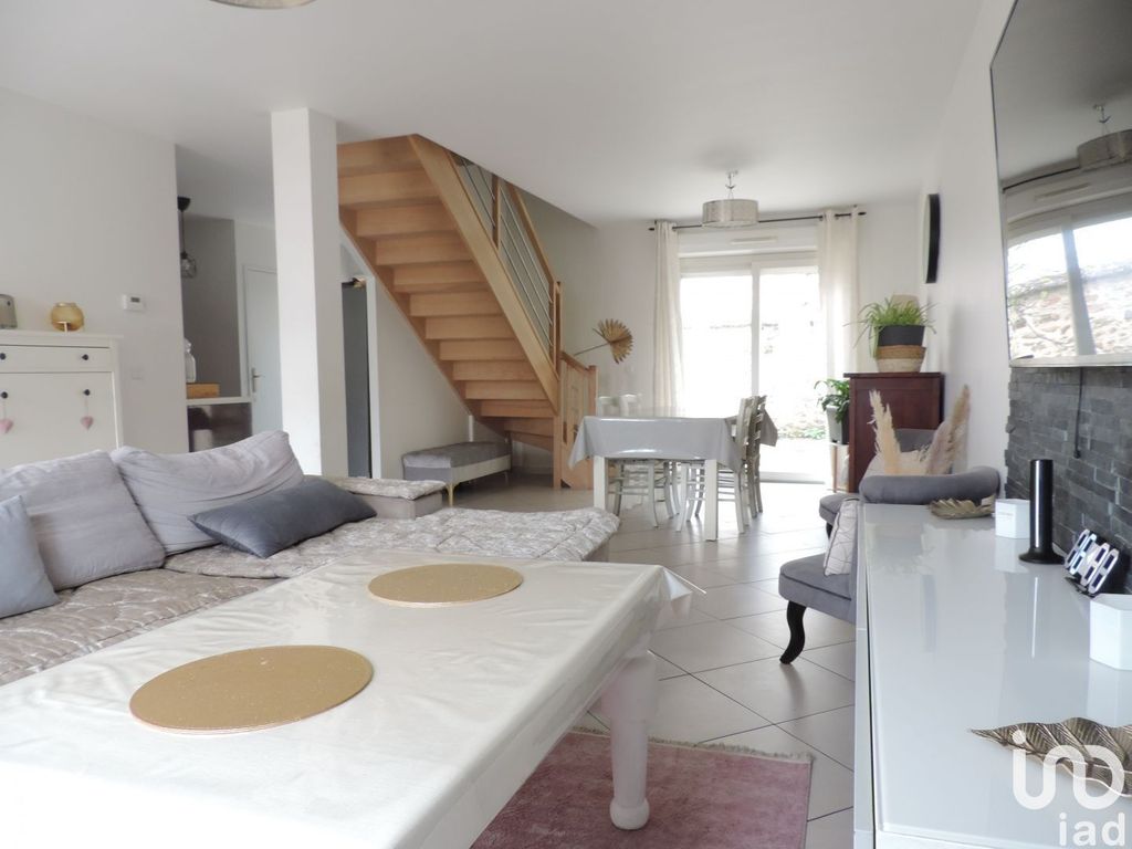 Achat maison à vendre 3 chambres 107 m² - Corbeil-Essonnes