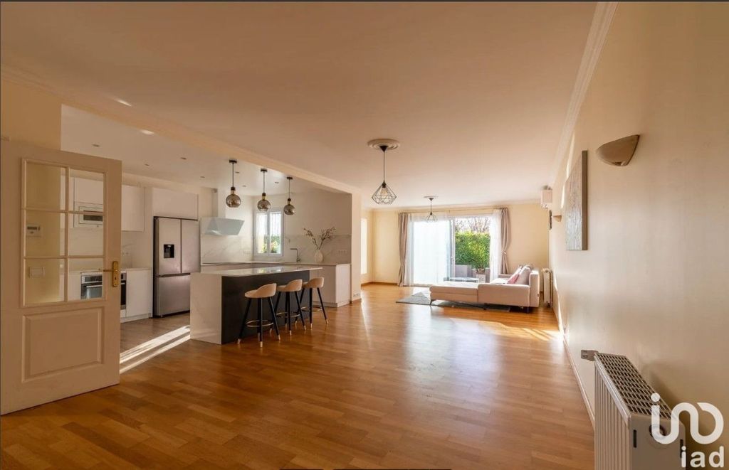 Achat maison à vendre 5 chambres 170 m² - Montmorency