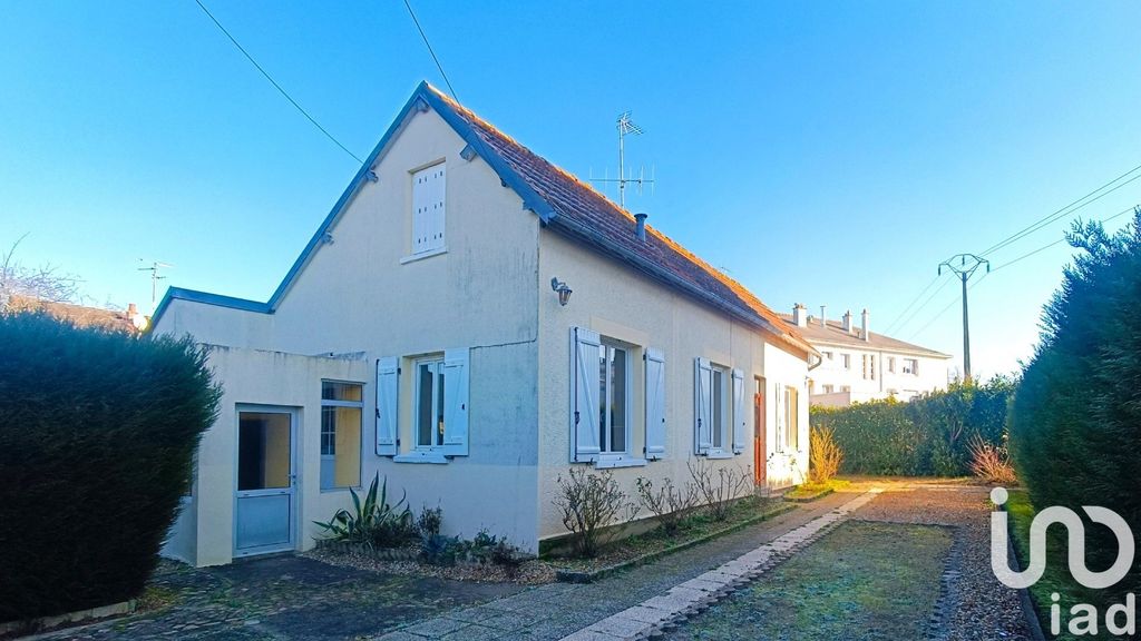 Achat maison à vendre 2 chambres 79 m² - Chambray-lès-Tours