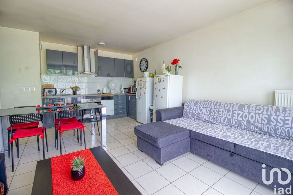 Achat appartement à vendre 2 pièces 44 m² - Cergy