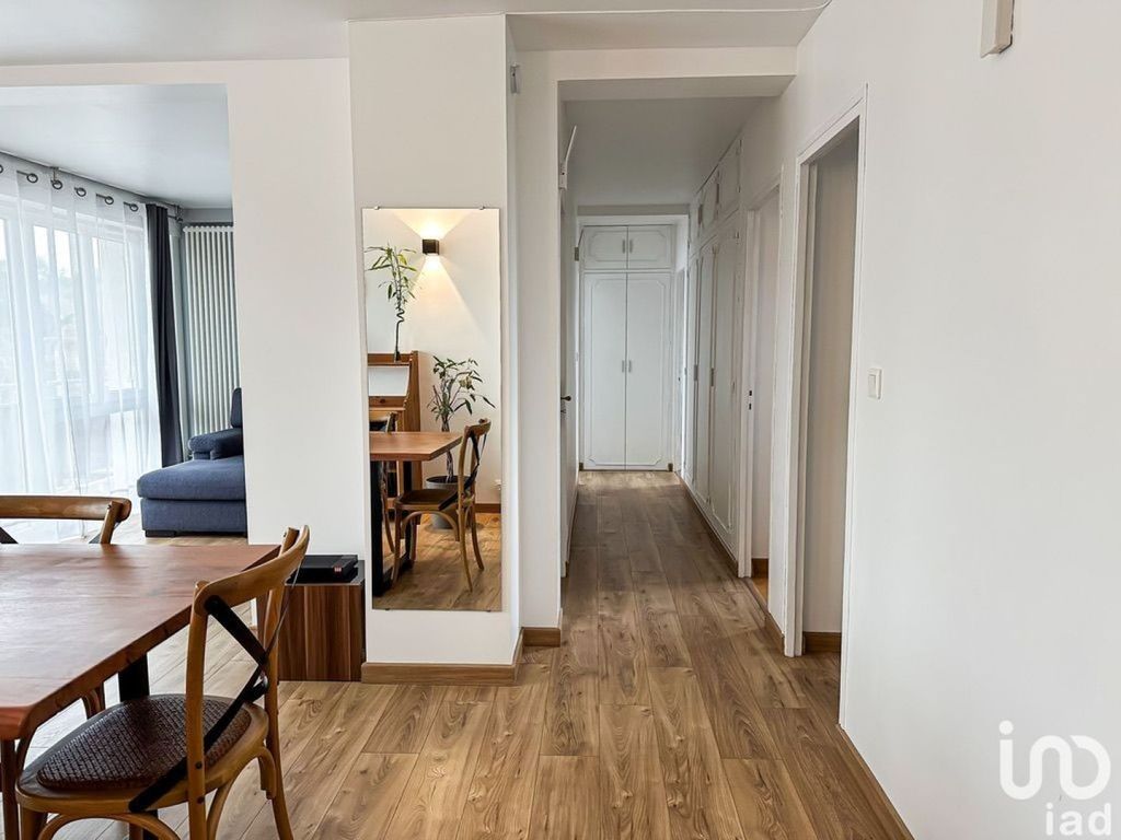 Achat appartement à vendre 5 pièces 82 m² - La Celle-Saint-Cloud
