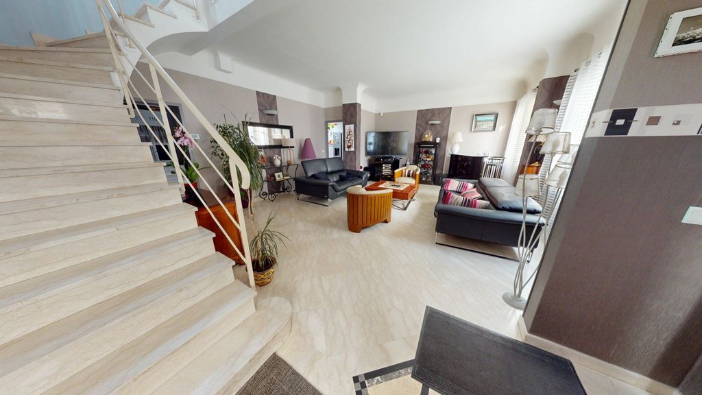 Achat maison à vendre 4 chambres 170 m² - Asnières-sur-Seine