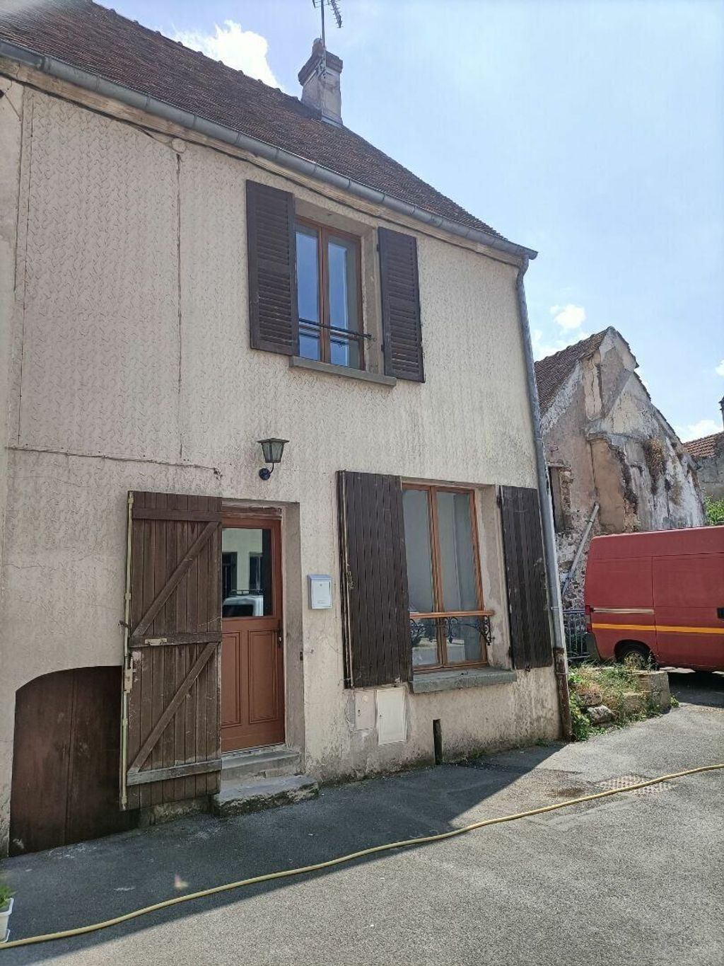 Achat maison à vendre 2 chambres 83 m² - Chézy-sur-Marne