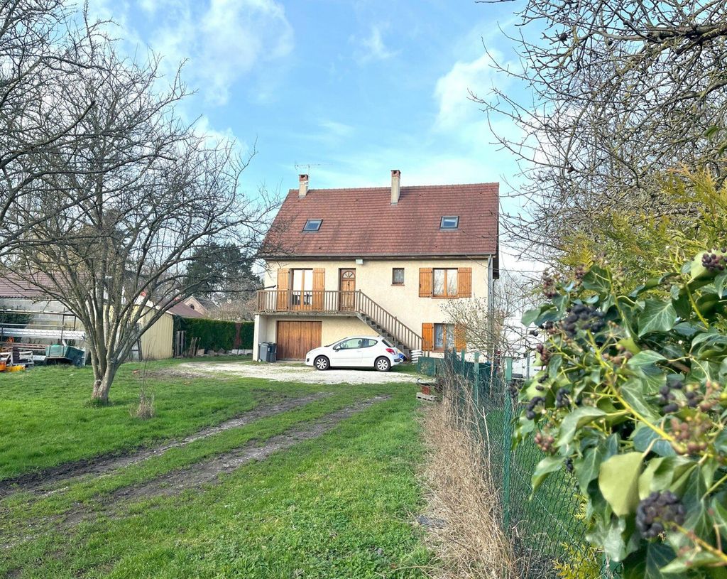 Achat maison à vendre 4 chambres 117 m² - Beauvais