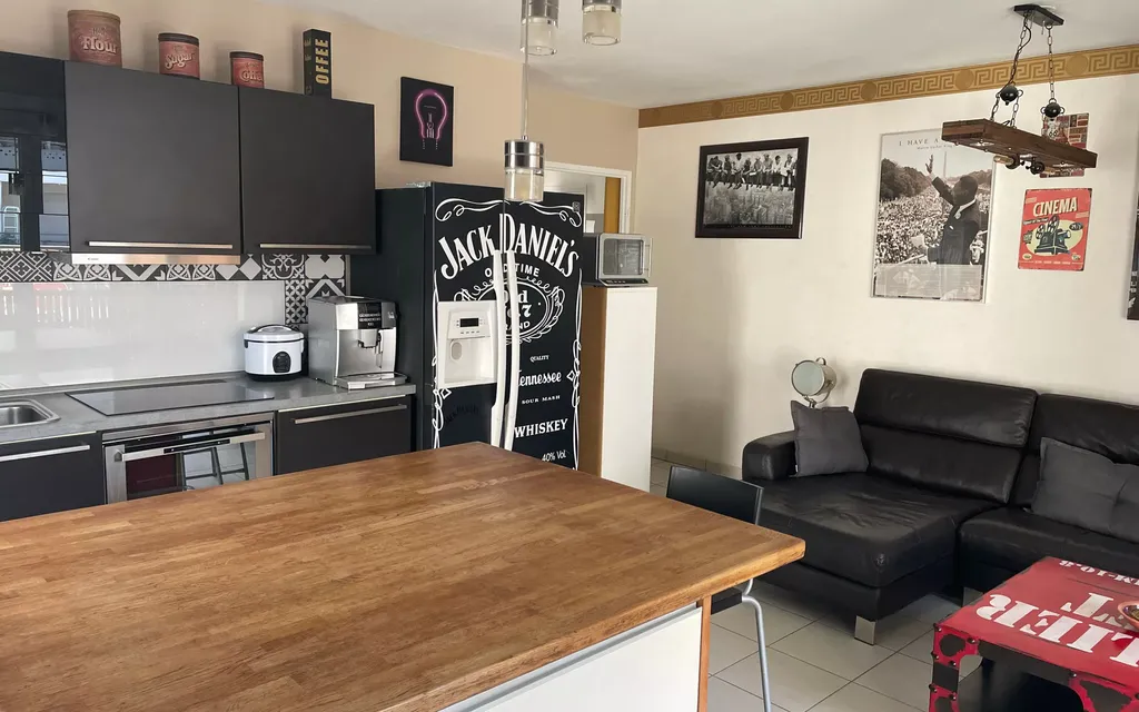 Achat appartement à vendre 4 pièces 68 m² - Marseille 9ème arrondissement