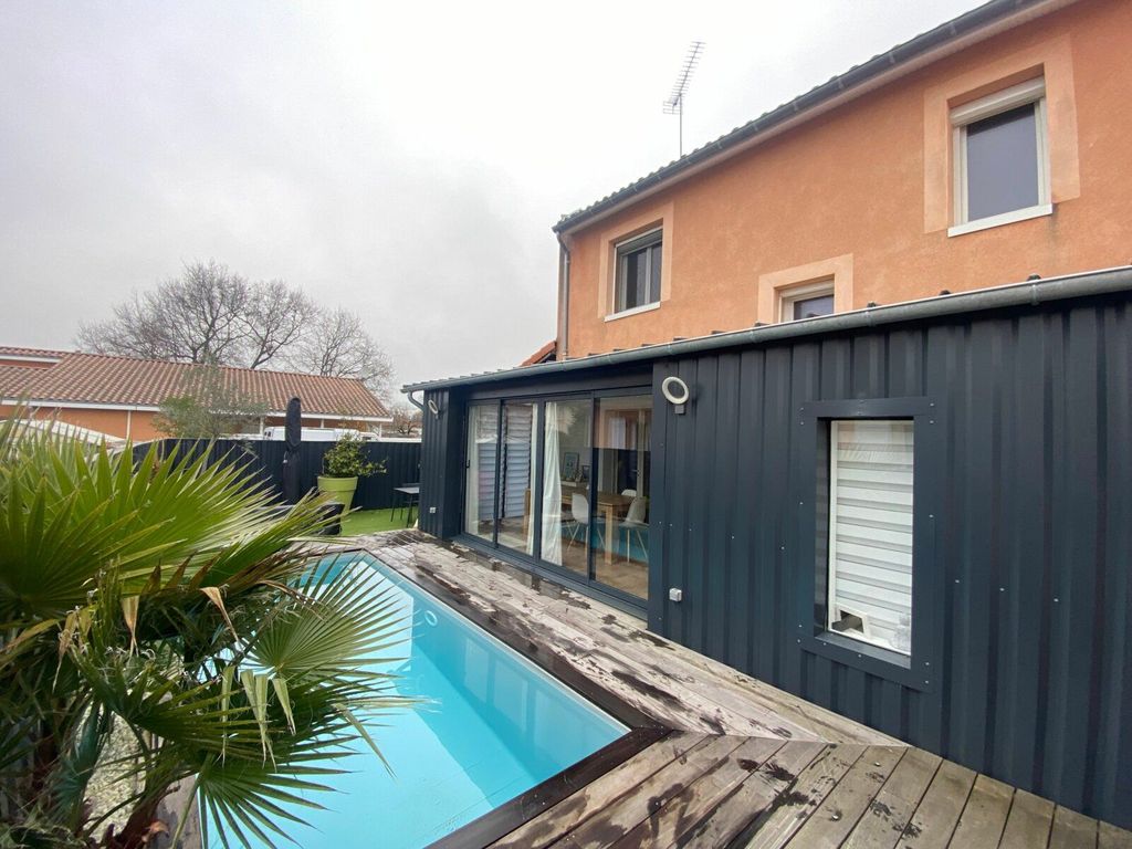Achat maison à vendre 3 chambres 116 m² - Montauban