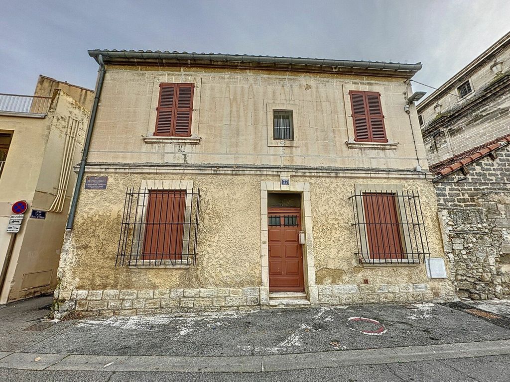 Achat maison à vendre 2 chambres 62 m² - Avignon