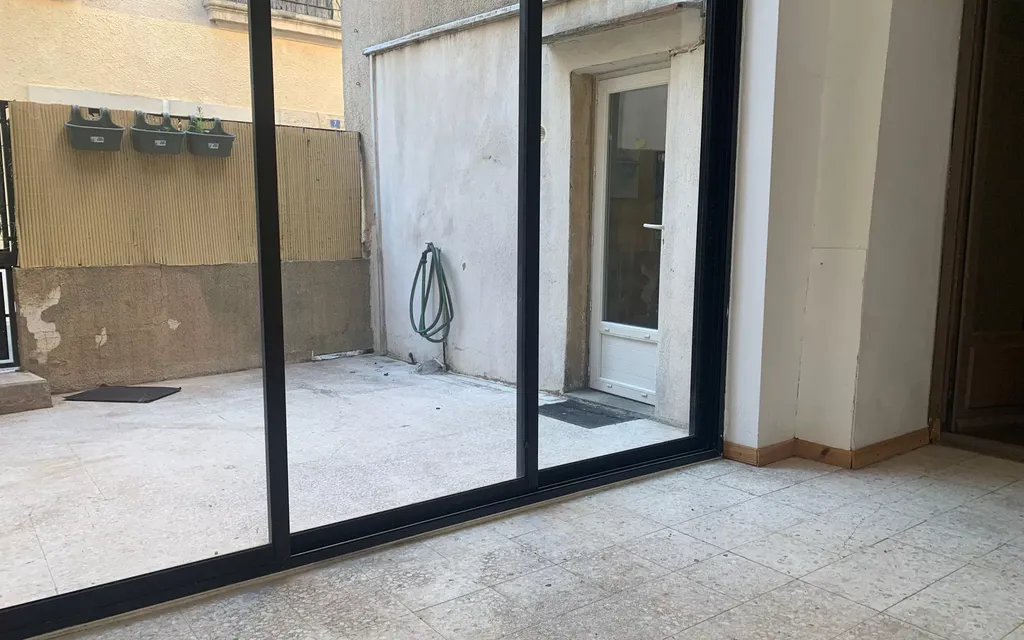 Achat maison à vendre 2 chambres 81 m² - Villeveyrac