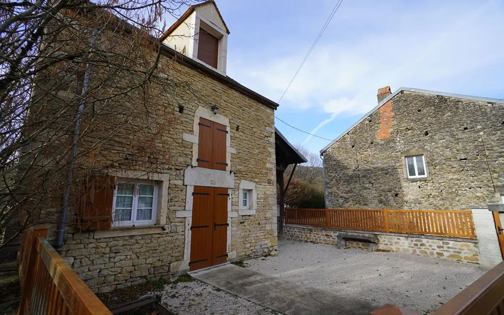 Achat maison à vendre 3 chambres 150 m² - Bligny-sur-Ouche