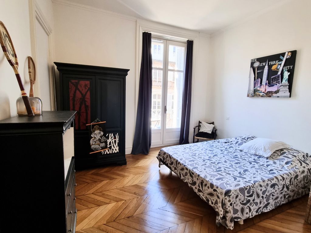 Achat appartement à vendre 7 pièces 133 m² - Bayonne