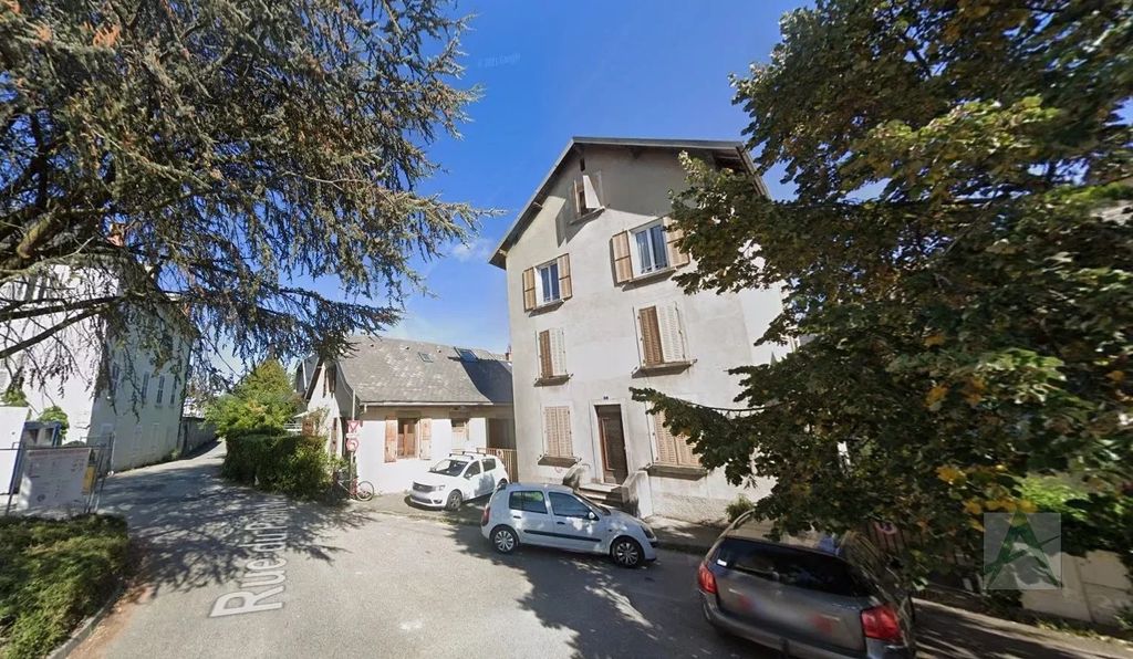 Achat studio à vendre 27 m² - Cognin