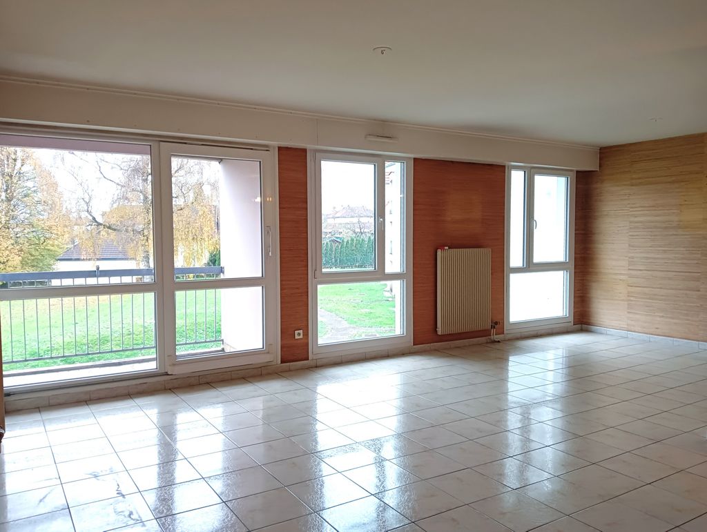 Achat appartement à vendre 3 pièces 85 m² - Luxeuil-les-Bains