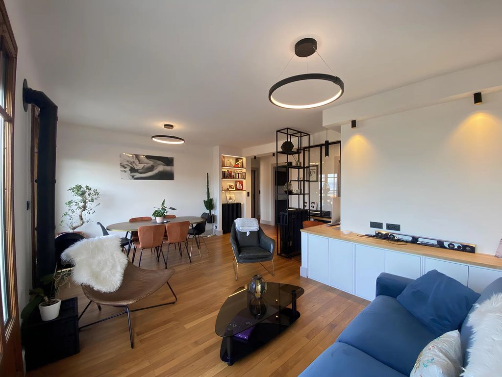 Achat appartement à vendre 3 pièces 72 m² - Évian-les-Bains