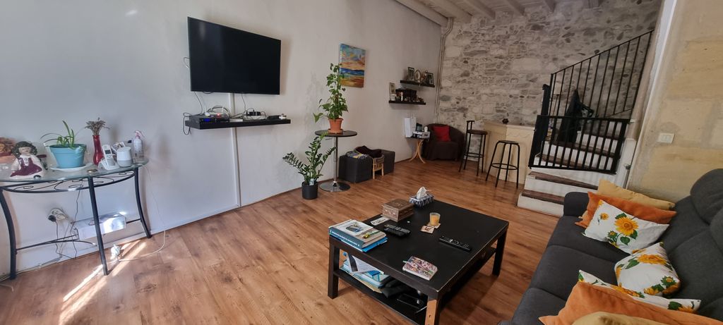 Achat maison à vendre 2 chambres 113 m² - Arles