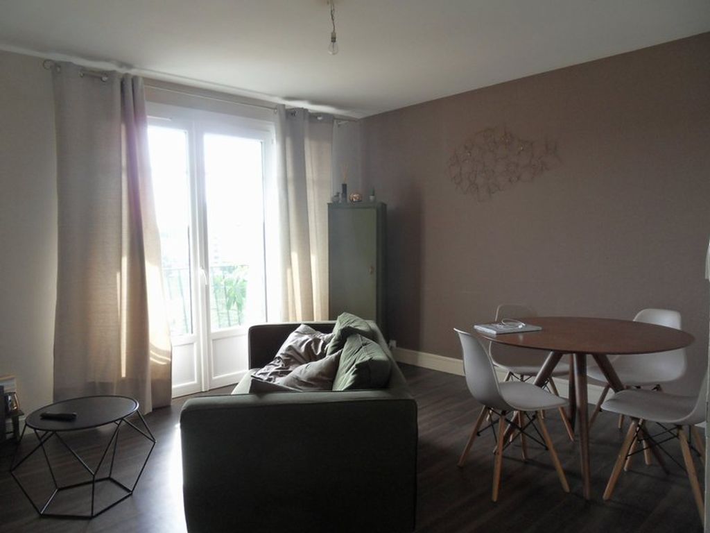 Achat appartement à vendre 3 pièces 52 m² - La Ferté-Bernard