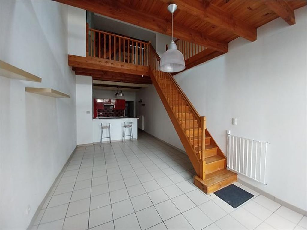 Achat appartement à vendre 3 pièces 112 m² - Béguey