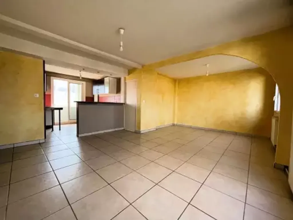 Achat appartement à vendre 3 pièces 62 m² - Saint-Martin-d'Hères